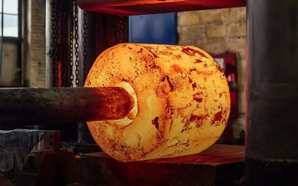 Белгородская структура ОМК на фоне убытка в 1,96 млрд рублей сменила гендиректора Белгородская структура ОМК на фоне убытка в 1,96 млрд рублей сменила гендиректора