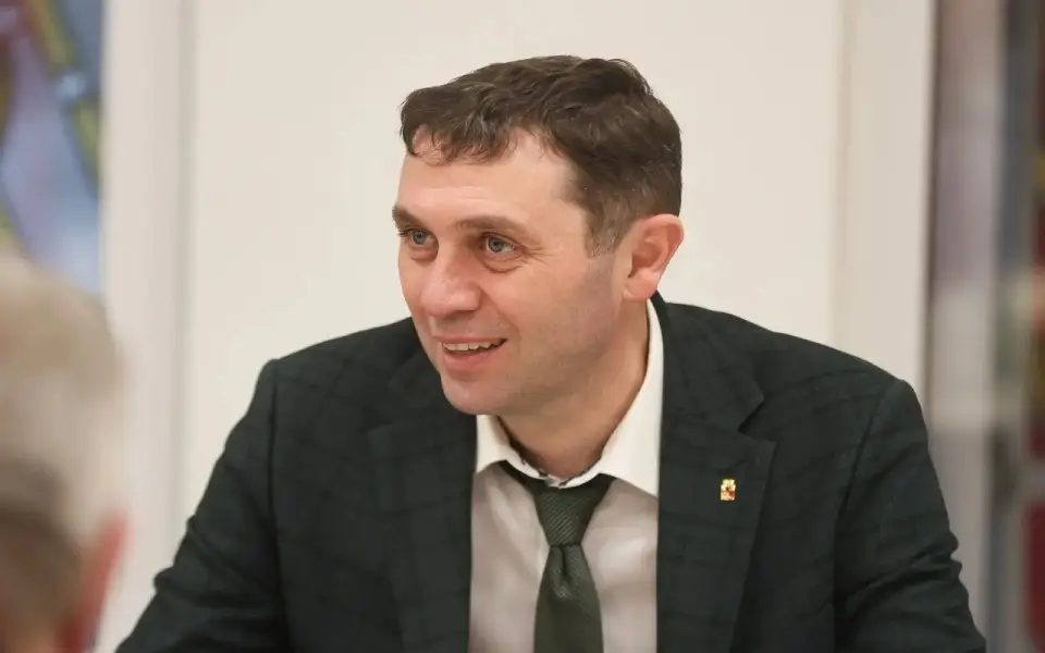 Мэр Воронежа Сергей Петрин вошел в тройку самых заметных градоначальников ЦФО в мартовском медиарейтинге