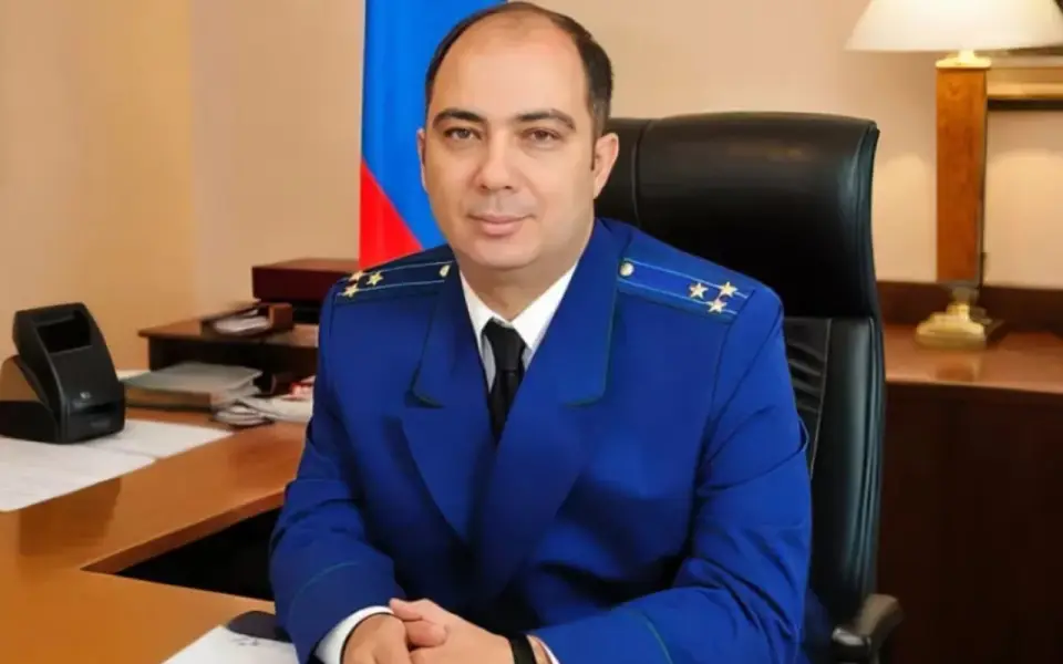 Аппаратный конфликт стал поводом для отставки прокурора Воронежской области?
Аппаратный конфликт стал поводом для отставки прокурора Воронежской области?