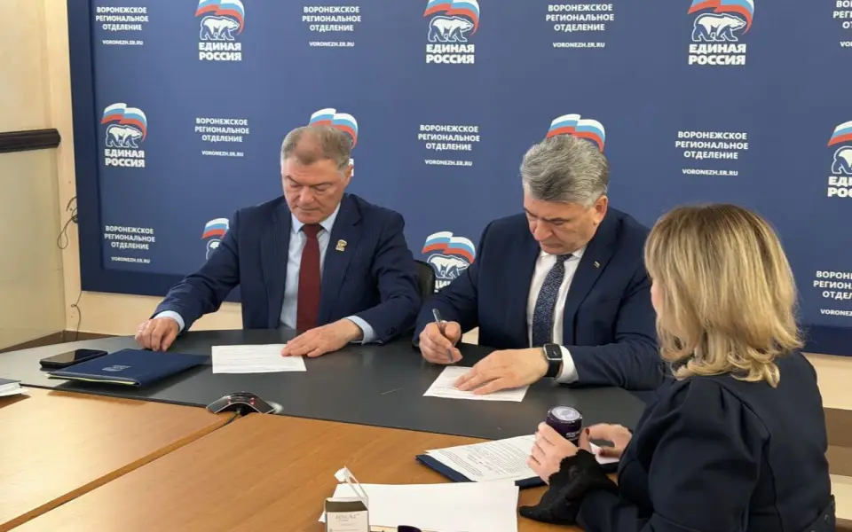 Ректор медуниверситета и депутат облдумы Мошуров подал документы на праймериз «Единой России» в Госдуму