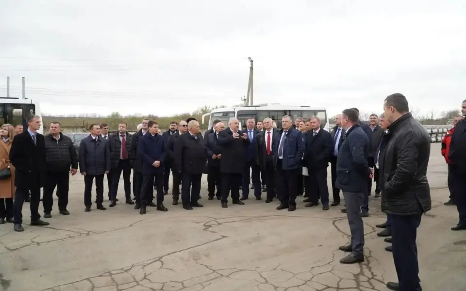 Комитет облдумы по транспорту обсудил в Россоши дефицит средств на местные дороги
