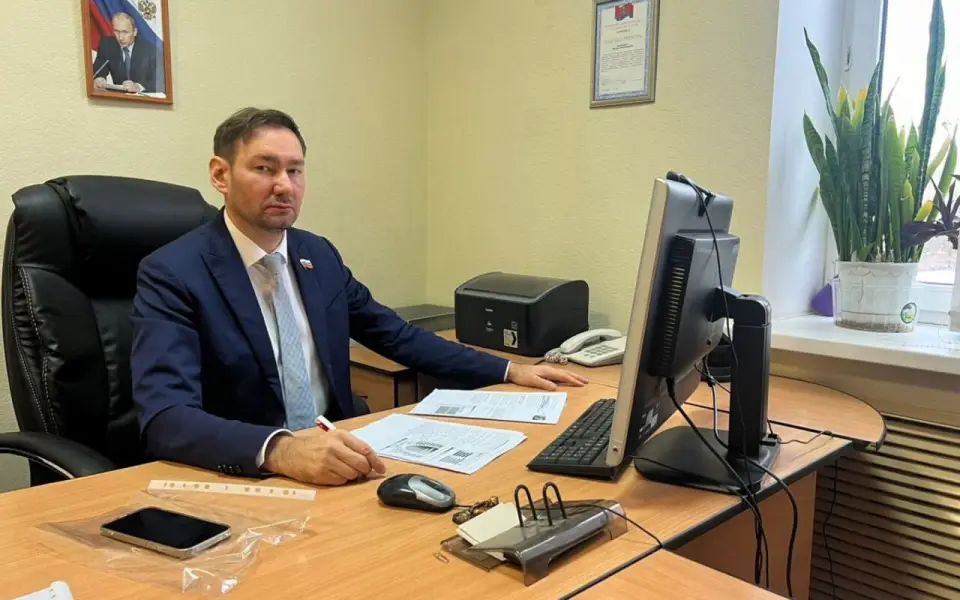 Депутата орловского облсовета, коммуниста Андрея Фролова прочат в новые сенаторы от региона