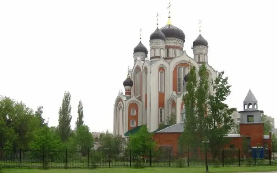 В суде между РПЦ и мэрией за храм у стадиона «Факел» экспертизе не хватило данных В суде между РПЦ и мэрией за храм у стадиона «Факел» экспертизе не хватило данных