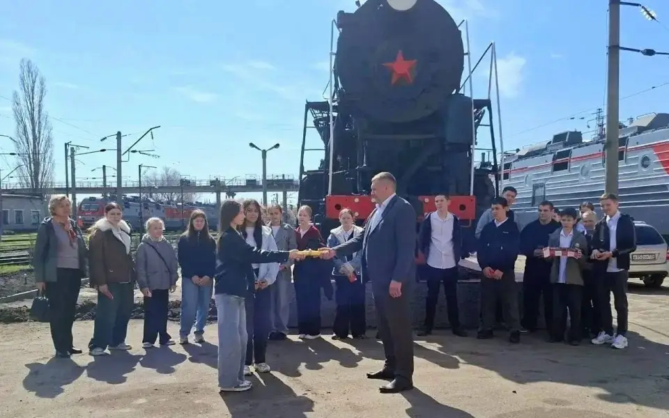 «Сквер Победы» в депо Россошь благоустроили при участии «Россошанского ДРСУ № 1»