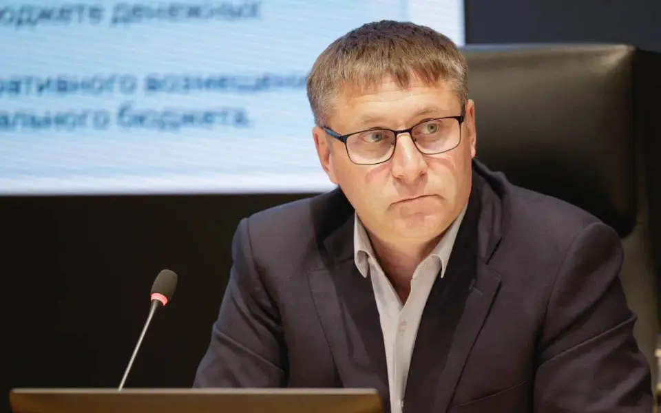 Врио главы Белгородской области Шуваев указал мэру на проблемы с дорогами и горячей линией горадминистрации