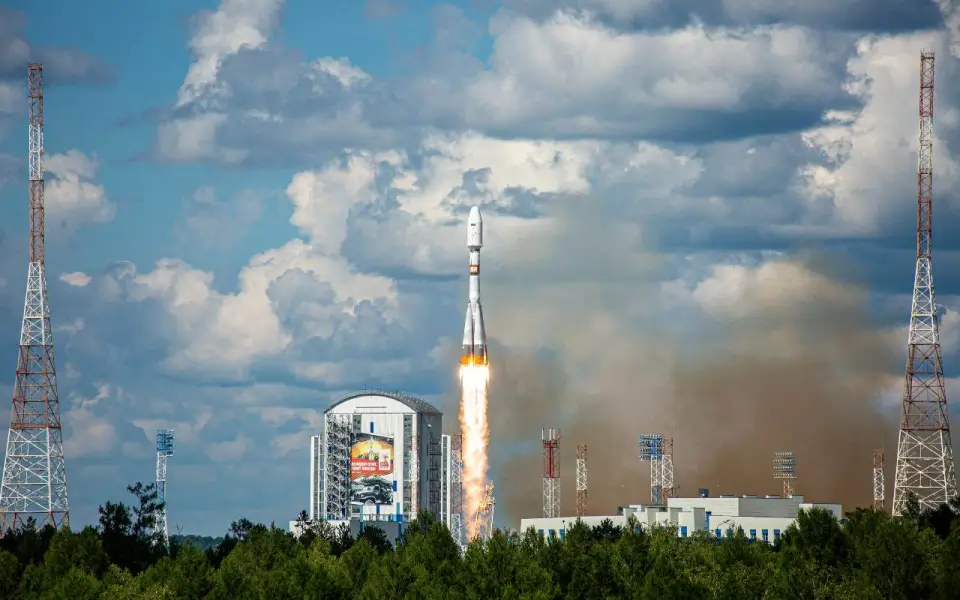 «Роскосмос» отказывается от монополии и делает ставку на частный космос
