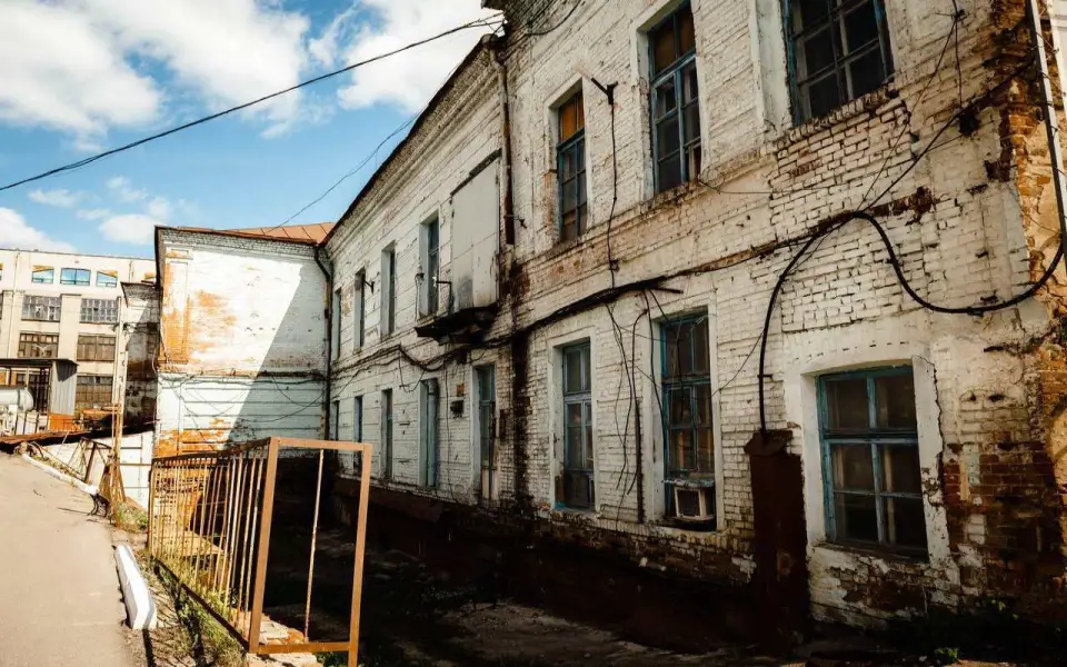Историческое здание бывшего окружного суда в Курске отреставрируют за 500 млн рублей Историческое здание бывшего окружного суда в Курске отреставрируют за 500 млн рублей
