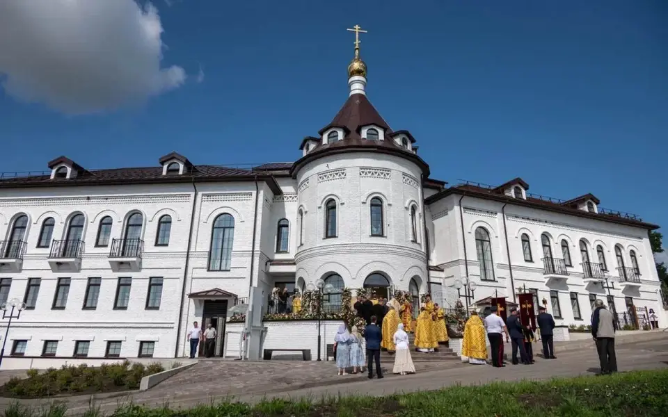 В Белгородской области отреставрировали паломнический центр на 1,3 млрд рублей 