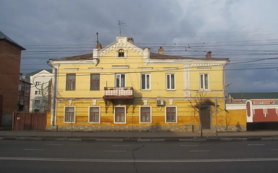 Исторический «Дом жилой» в центре Тамбова ищет инвестора для реставрации