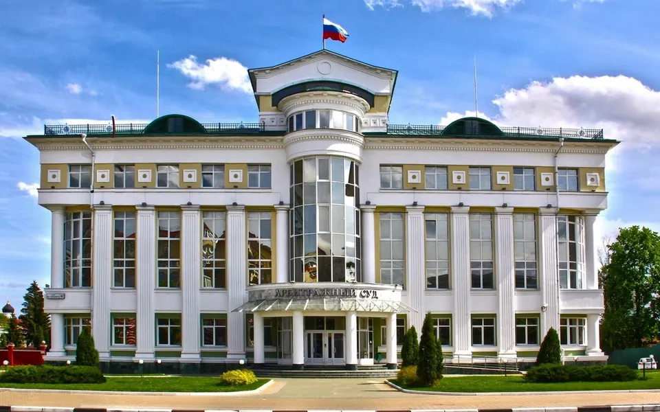 Прокуратура требует с подмосковного подрядчика 711 млн рублей за срыв строительства школы в Орловской области