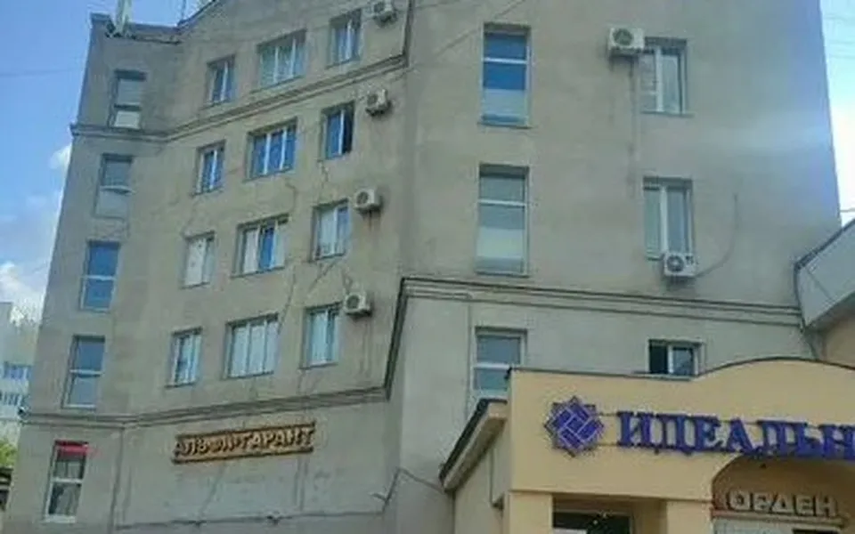 Шестиэтажное коммерческое здание продают в центре Воронежа за 190 млн рублей