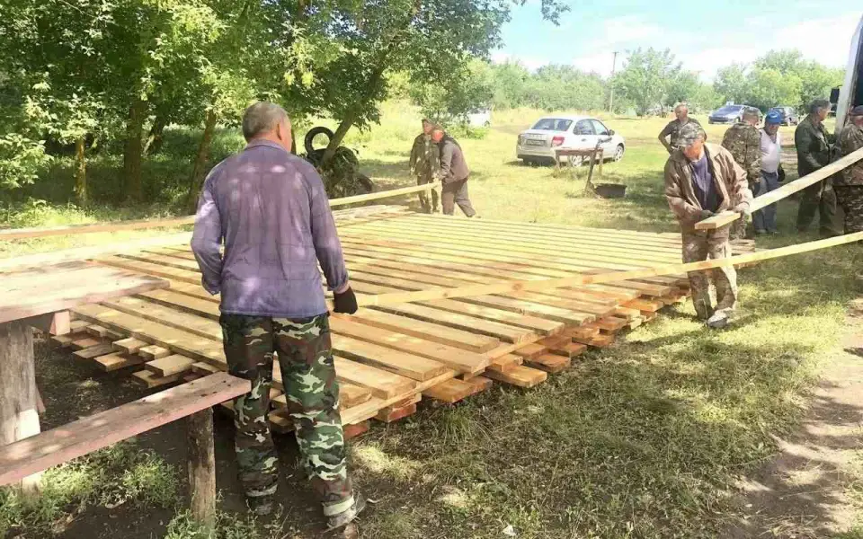 В селе Титаревка благоустроят берег пруда на грантовые средства