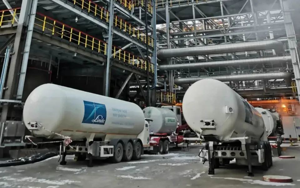 Торги по продаже липецкого актива Linde на 5,8 млрд рублей оспорили в ФАС Торги по продаже липецкого актива Linde на 5,8 млрд рублей оспорили в ФАС