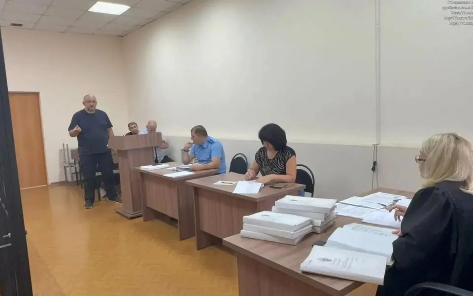 Гендиректора курского «Завода Промсталь» начали судить за невыплату работникам 6,8 млн рублей