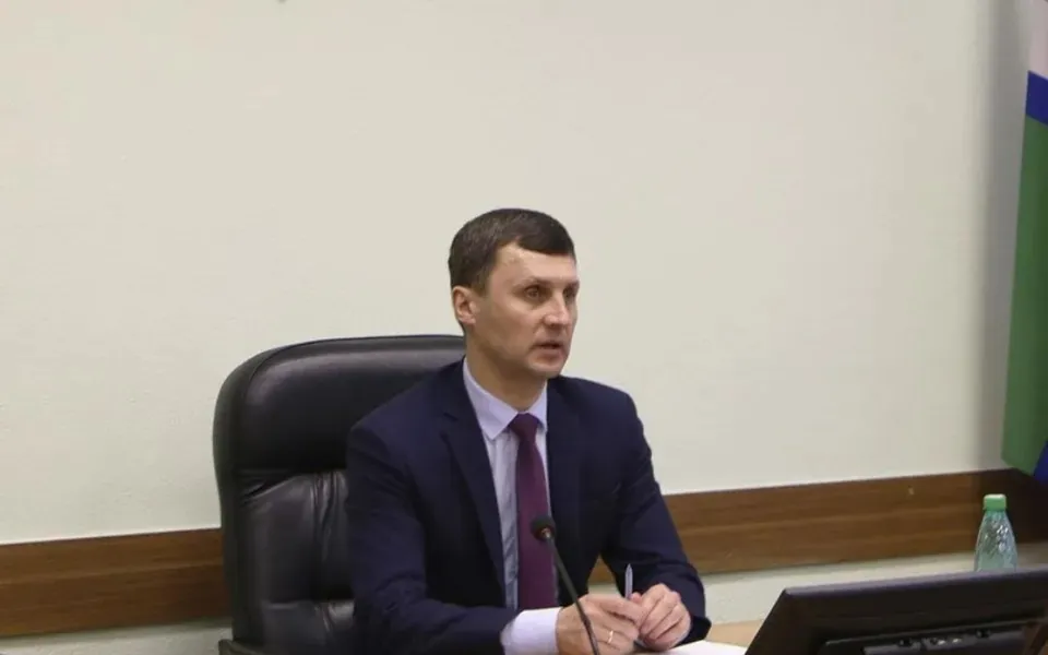 Белгородский министр ЖКХ оказался вовлечен в «перекуп» машин между своими компаниями