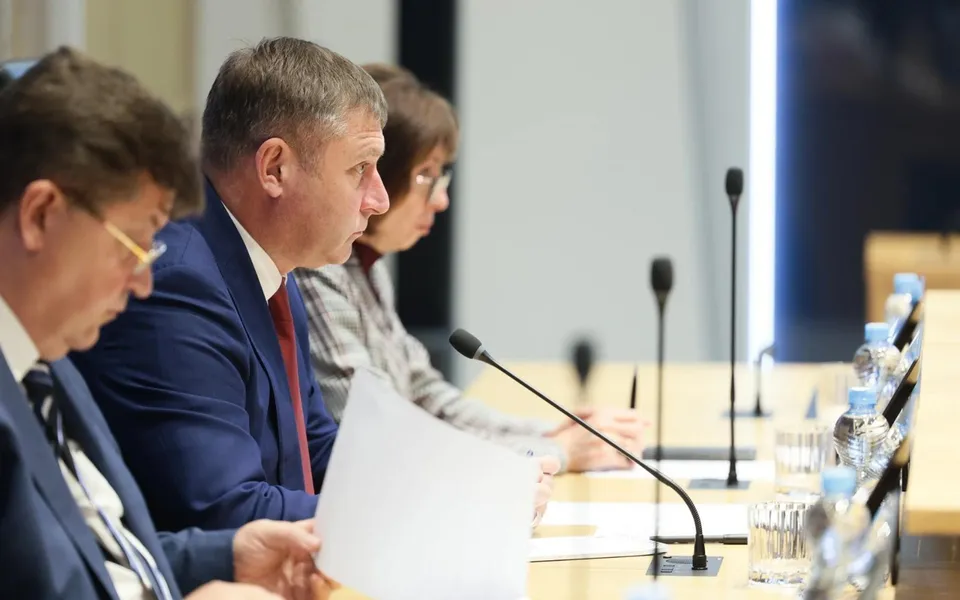 Белгородский губернатор Шуваев изменил структуру правительства и статус руководителей ряда ведомств