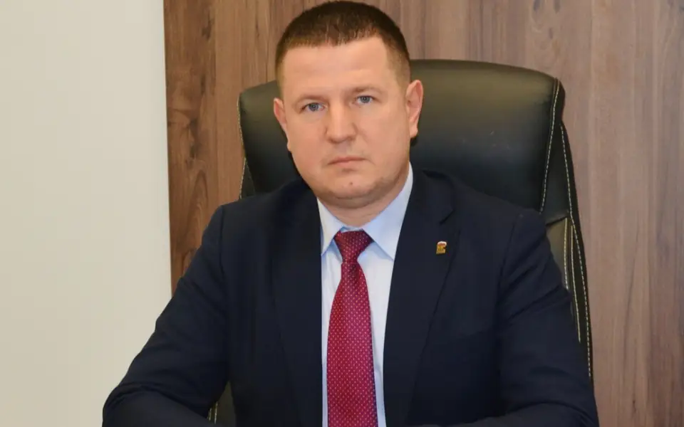 Глава Краснояружского округа Белгородской области Кутоманов уйдет в отставку с 18 октября