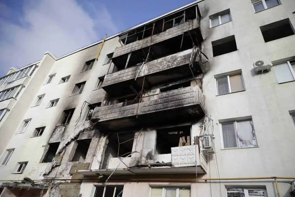 Белгородские власти возьмут 5 млрд рублей из резервного фонда региона на восстановление разрушенных из-за обстрелов объектов