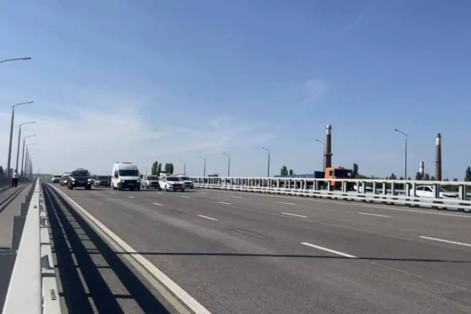 Путепровод на Остужевской развязке в Воронеже открыли на год раньше