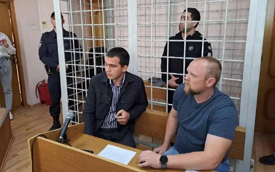 Гособвинению не удалось отправить под стражу повара смертельной шаурмичной в Курске