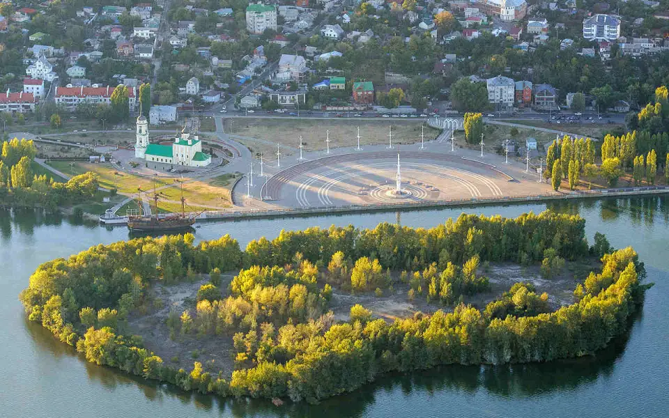 Воронежские власти после почти трехлетнего перерыва объявили поиск проектировщика для парка «Петровский остров»