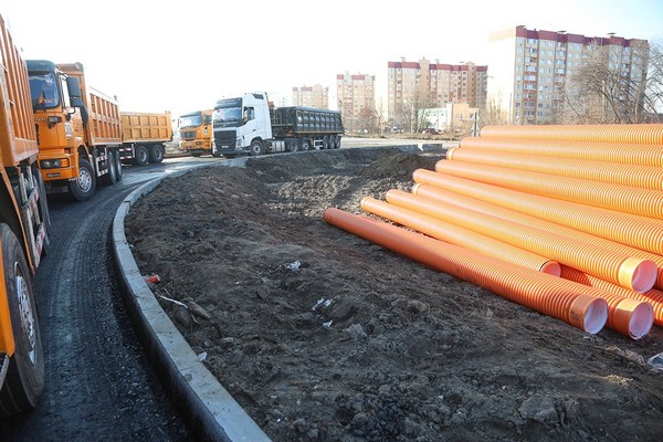 Глава Воронежа проинспектировал ход реконструкции улицы Острогожская