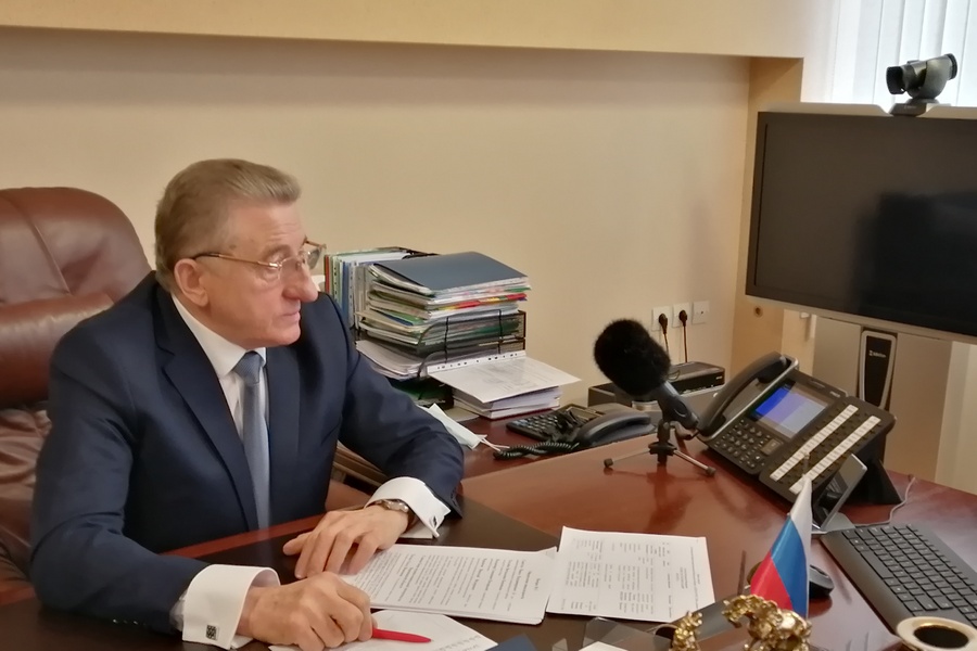 Воронежский сенатор обсудил с населением снабжение инвалидов спецсредствами