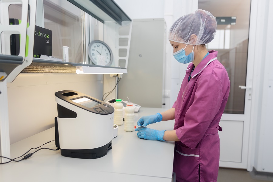 «Лебедяньмолоко» презентовало новую лабораторию для оценки качества сырья и продукции 
