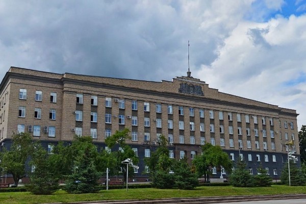 Депутаты орловского облсовета не хотят отдавать руководящие посты недавно приехавшим «варягам»
