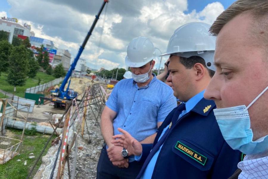 Орловская прокуратура проверит расходование 1,5 млрд рублей при ремонте многострадального Красного моста 
