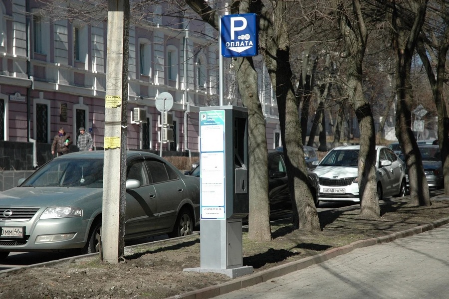 Власти требуют от «Ростелекома» приведения в порядок оборудования курских платных парковок