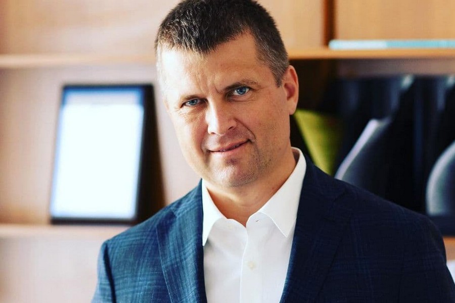 Вице-губернатор Дмитрий Аверов попробует свои силы на выборах в Липецкий облсовет