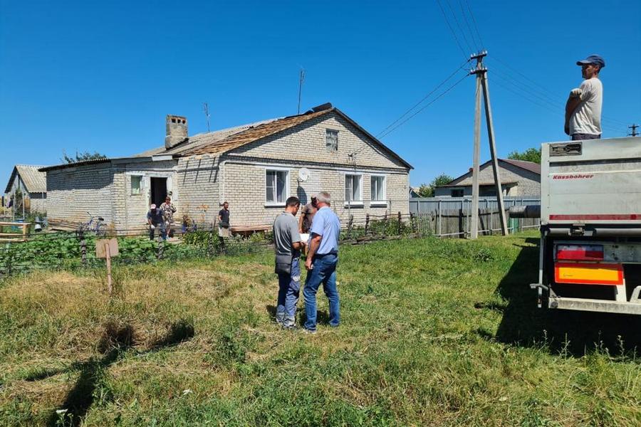 Группа «Черкизово» помогла восстановить поврежденные ураганом дома в Липецкой области