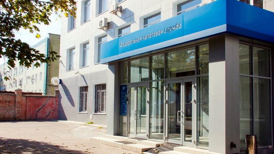 Замглавы налоговой инспекции Воронежа подозревают в получении 8 млн рублей взятки