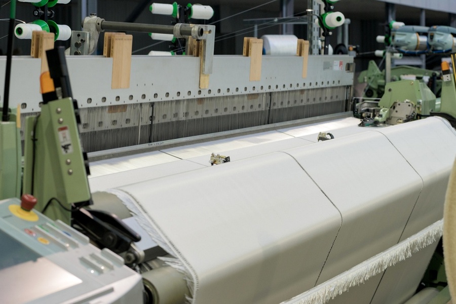 Москвичи завершили первый этап работ по стройке курского завода нитей для технической ткани за 2,2 млрд рублей