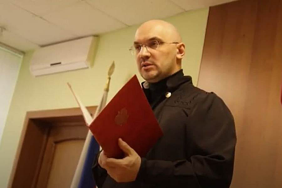 Вынесший обвинительные приговоры высокопоставленным воронежским чиновникам судья Юрий Спицын намерен уйти в отставку