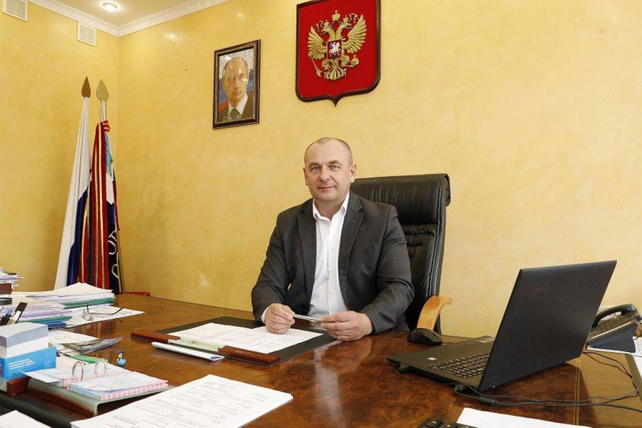 Глава Красногвардейского района Белгородской области Игорь Бровченко покинул свой пост