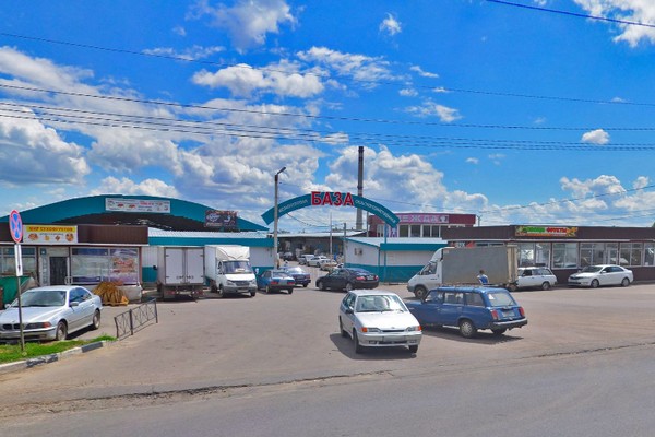 В Воронеже замешанный в скандале с госземлей Алексеевский рынок по документам оказался мелкооптовой базой
