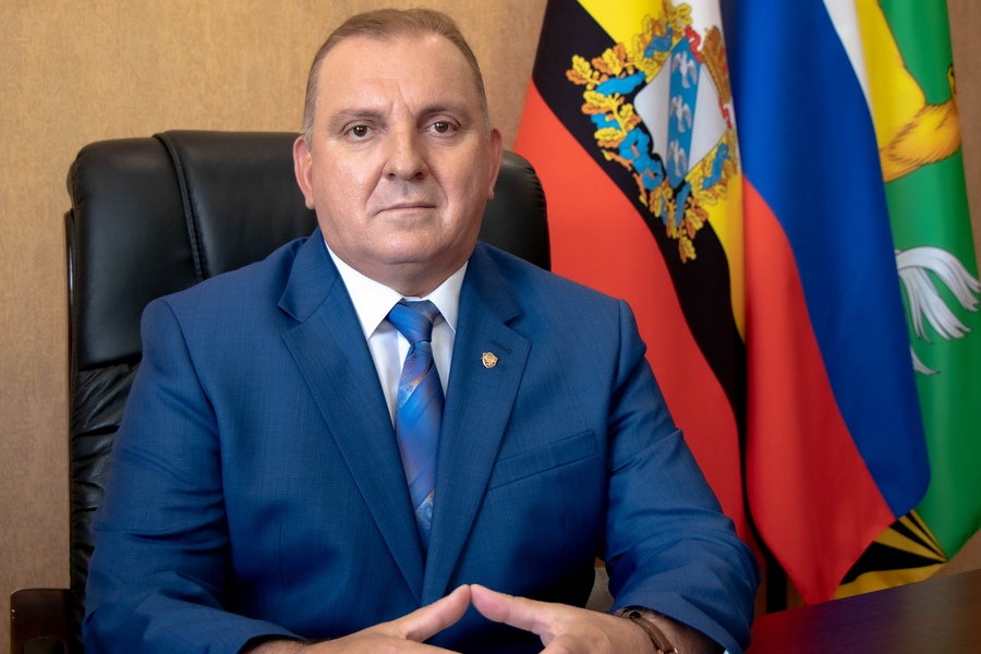 Курский губернатор сорвал отпуск главе района, в котором низкий процент вакцинированных