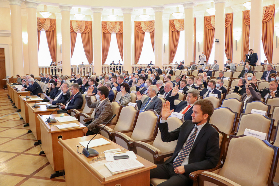 Пять значимых решений первого года работы Белгородской областной думы VII созыва
