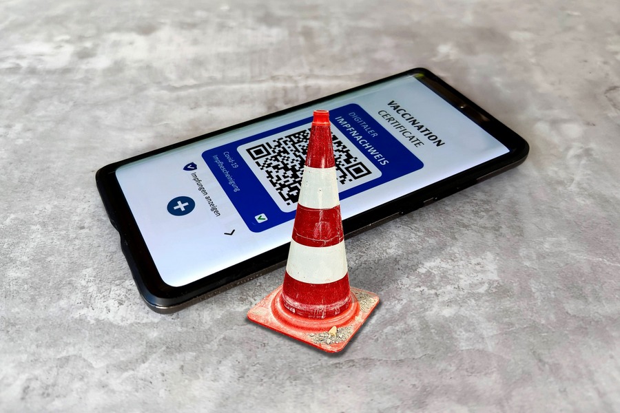 В Орловской области рассмотрят возможность отмены QR-кодов после новогодних праздников