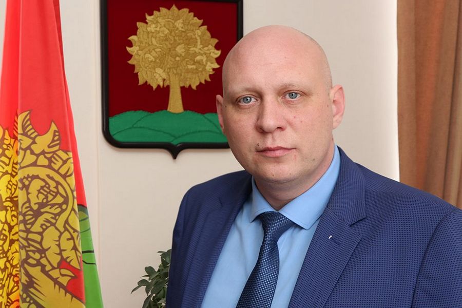 Начальник липецкого управления энергетики и тарифов Виктор Беребеня покидает пост