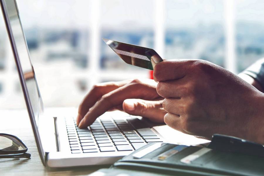E-Commerce – привлекательный пирог для компаний или угроза для розничной торговли и среднего бизнеса?