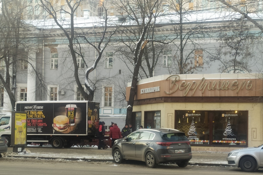 Андрей Прытыкин готовится к сносу кафе «Вермишель» в центре Воронежа