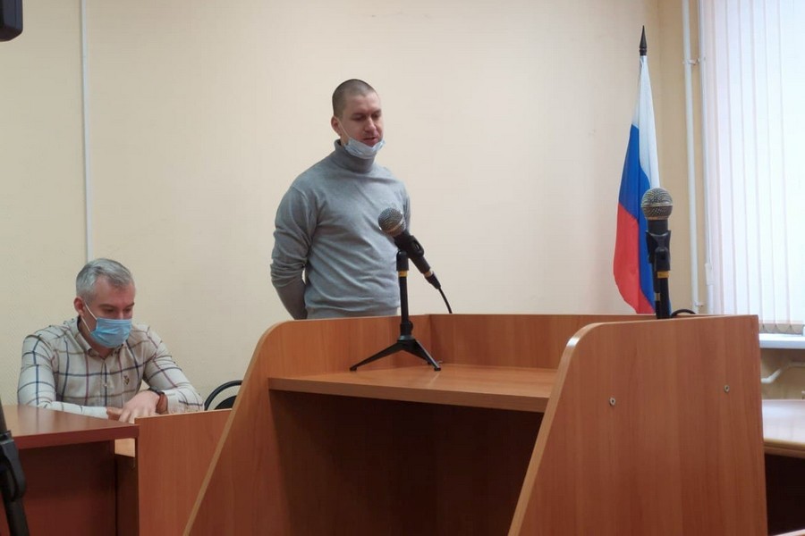 Бывший вице-мэр Воронежа попросил суд не наказывать его строго и заявил о готовности принести пользу на Украине Бывший вице-мэр Воронежа попросил суд не наказывать его строго и заявил о готовности принести пользу на Украине