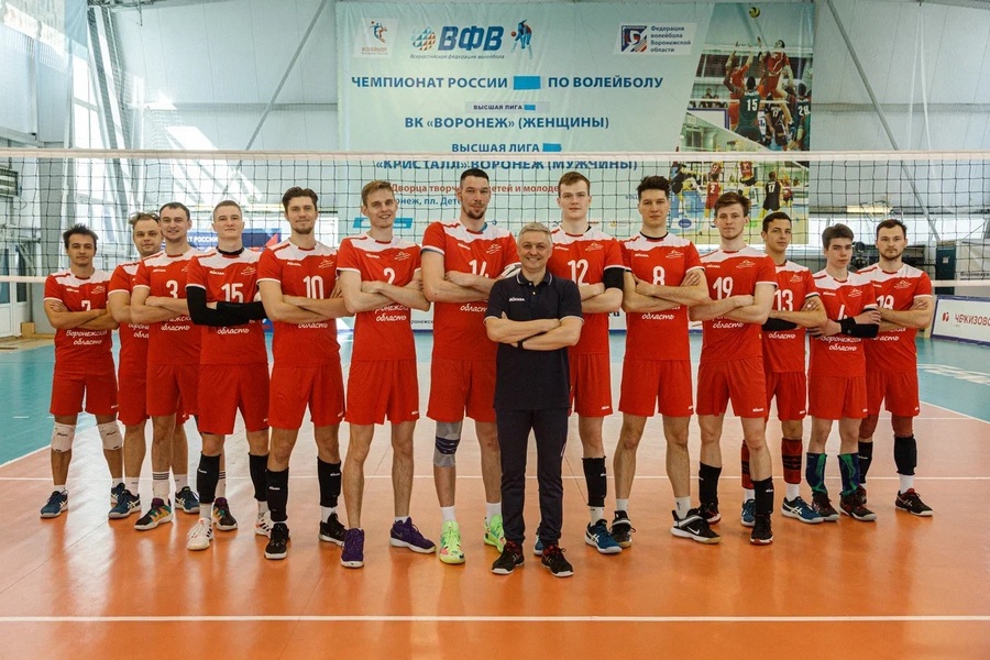 Воронежские волейболисты готовятся к решающим матчам за золото Высшей лиги «Б»