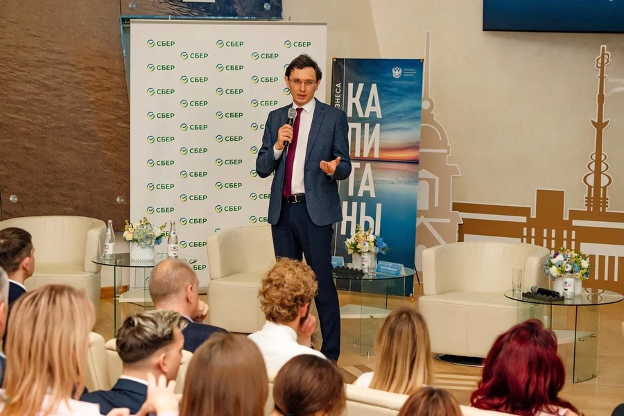 «Мы хотим понять, кто эти безбашенные люди – воронежцы», – руководитель программы «Капитаны» Сергей Ситников