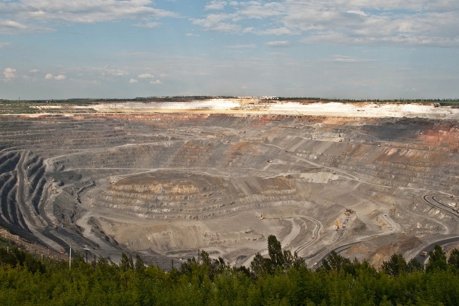 Снижение разового платежа на 2,9 млрд рублей ускорит разработку Новоялтинского рудника в Орле