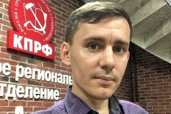 Кто здесь настоящий марксист – курский кандидат от КПРФ устроил судебную охоту на «Коммунистов России»