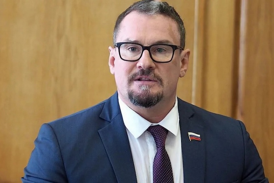 Экс-главу Воронежской горэлектросети Руслана Кочетова отправили в колонию-поселение за злоупотребления